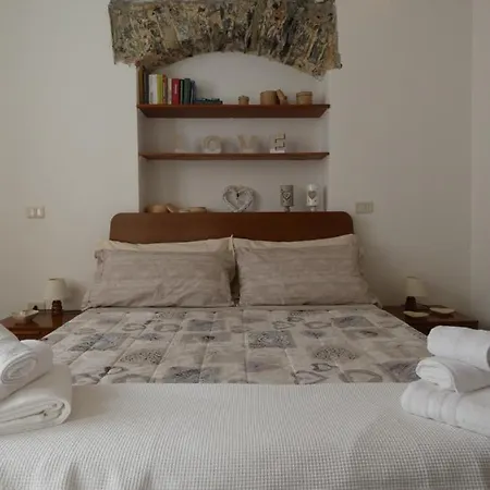 Apartment La Valletta Sul Mare